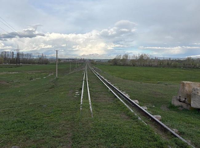 Armenia says railway link with Türkiye now operational via Georgia