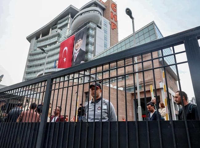 Kılıçdaroğlu says CHP must follow legal process before new convention