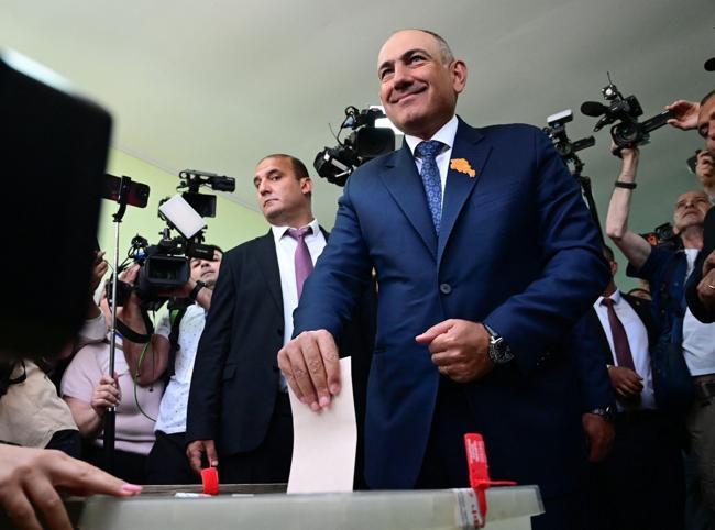 Armenia votes in test of PMs pivot away from Russia