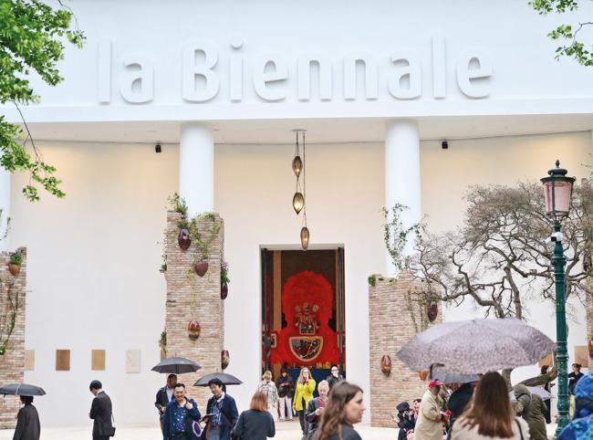 Venice Biennale artists threaten lawsuit over visitor voting