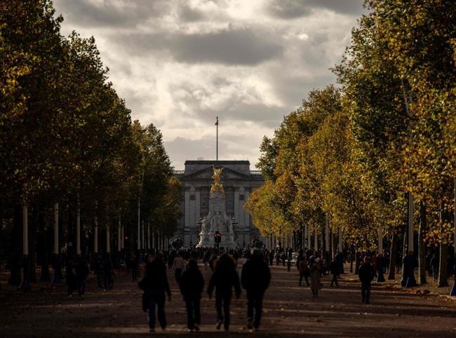 UK economy shrinks in April as Middle East war hits