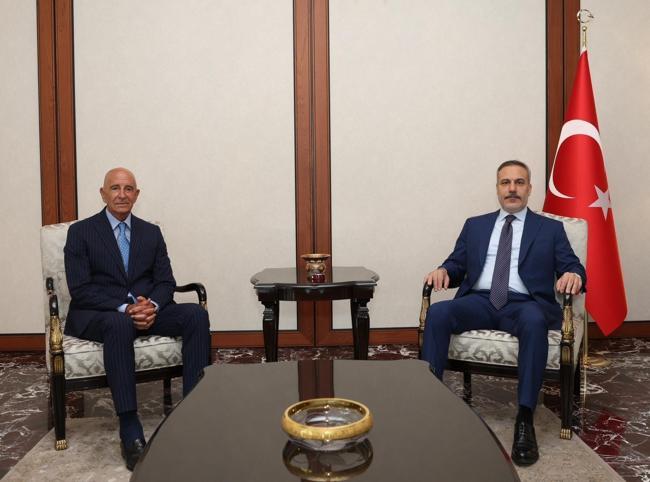 Fidan meets US envoy ahead of NATO summit