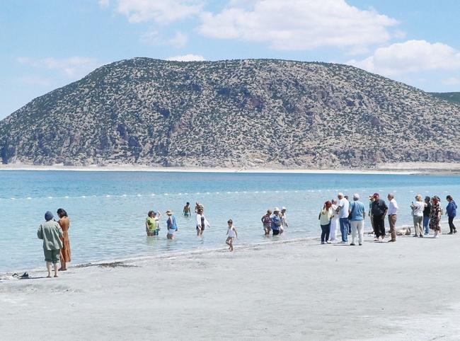 Visitor cap to be introduced at Salda Lake to guard ecosystem