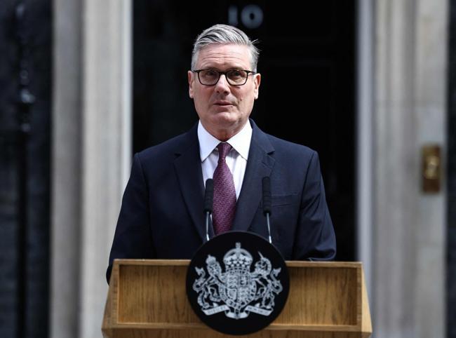 Starmer resigns as UK prime minister