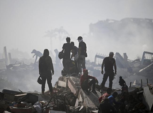World sends rescuers, aid as Venezuela reels from quakes