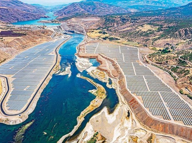 Renewable share in power generation hits 26-year high