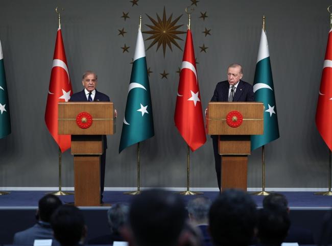 Türkiye, Pakistan reaffirm $5 billion trade goal