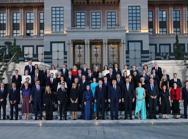 Turkish president hosts NATO leaders in Ankara