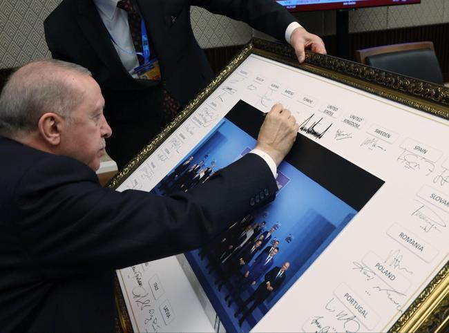 Erdoğan thanks Ankara after NATO summit concluded successfully