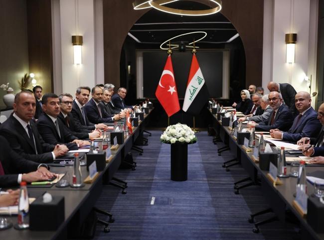 Türkiye nears 12-month oil pipeline deal with Iraq: Energy minister