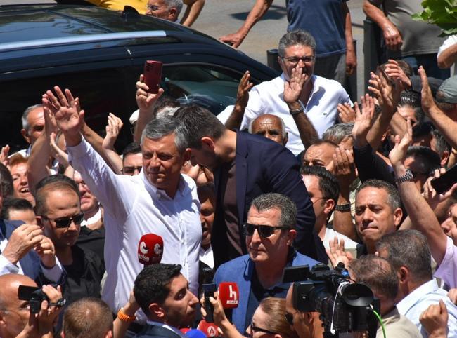 Ousted CHP leader renews call for early national polls