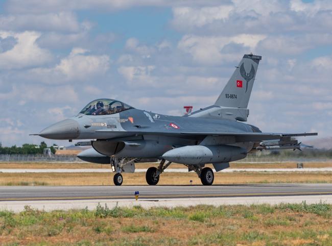 Türkiye to deploy F-16s to Estonia for NATO’s