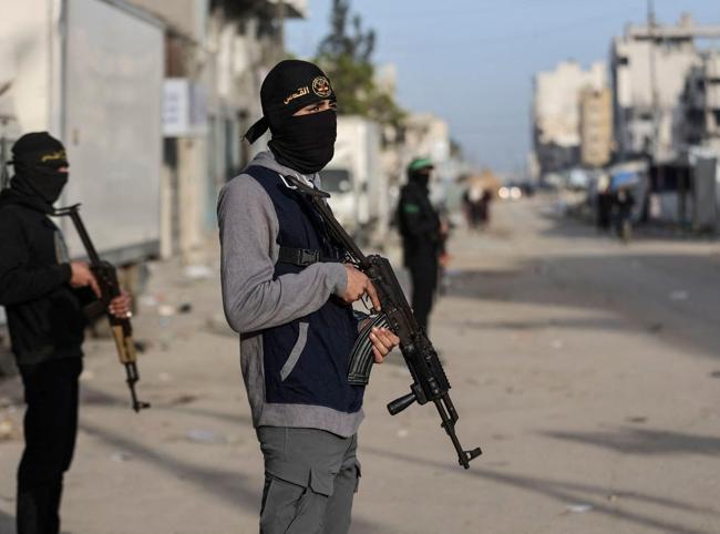 Hamas agrees to deal for disarmament, Israels withdrawal from Gaza