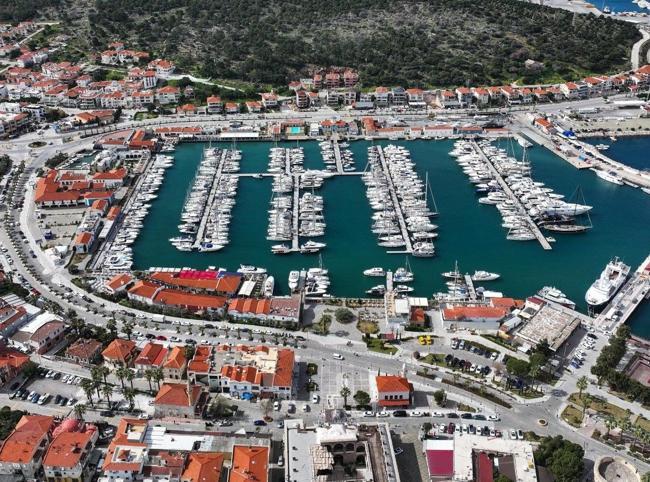 Türkiye’s tourism income totals $25.75 billion in first half