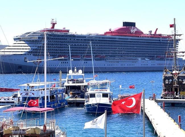Tourism revenue holds steady despite regional war’s impact