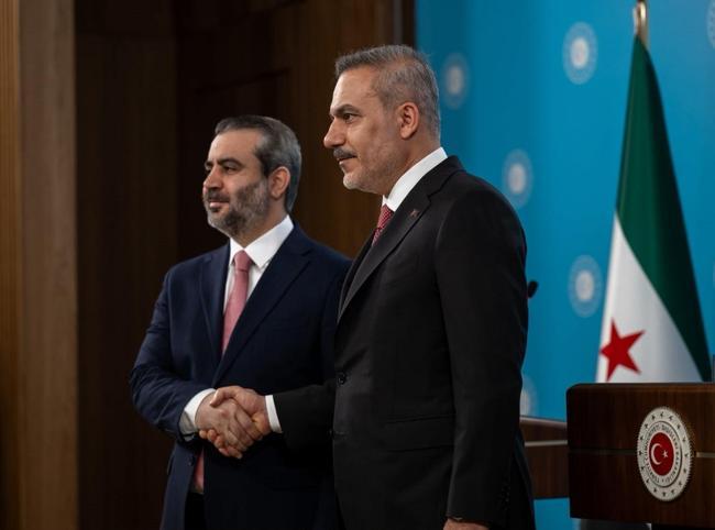 Israeli attacks on Syria major risk for stability: Fidan
