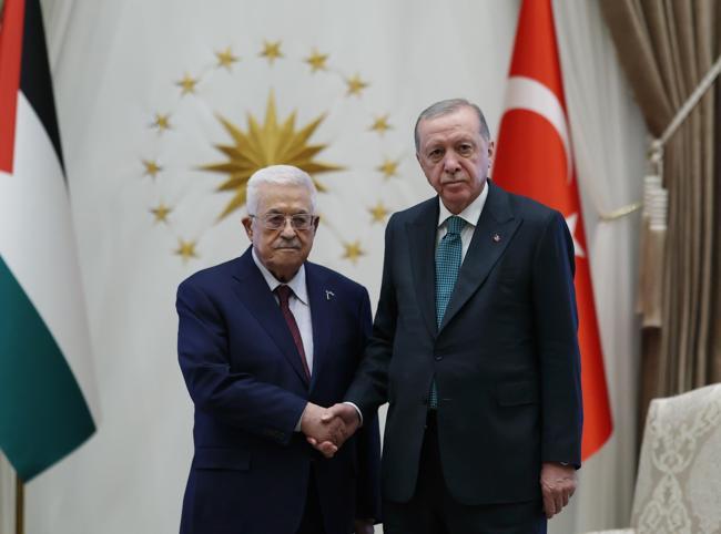 Palestinian president in Ankara for talks with Erdoğan