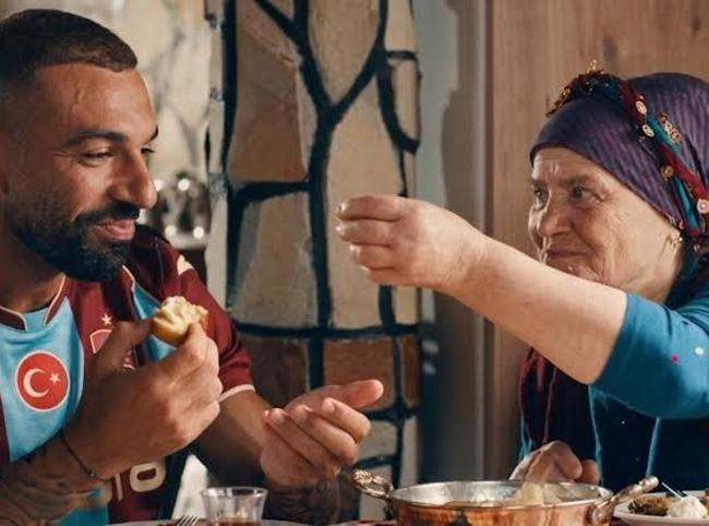 Salah’s transfer video puts Trabzon cuisine in spotlight