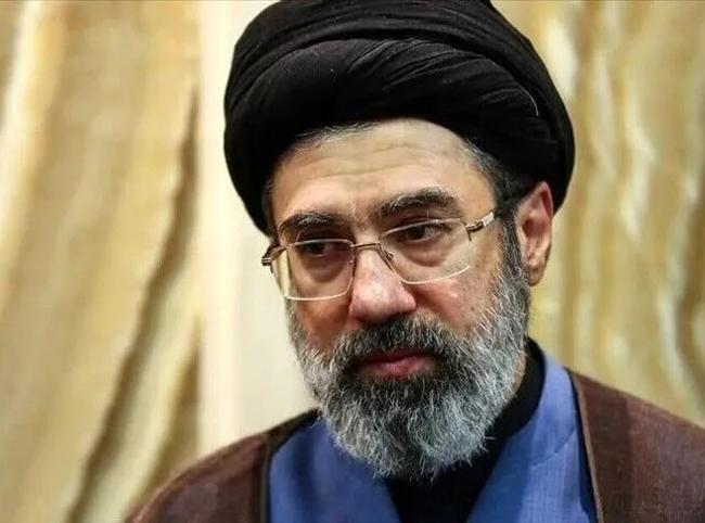 Iran supreme leader calls for unity among Muslim countries