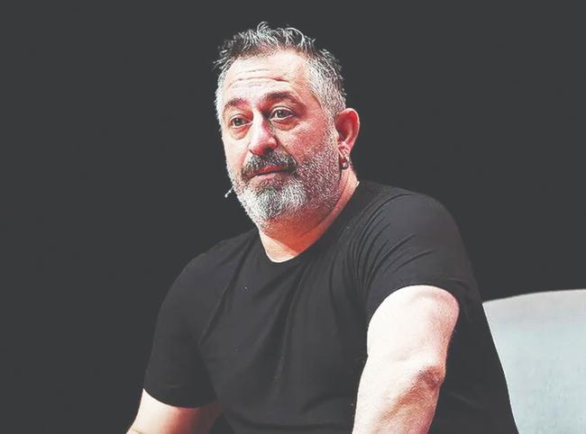 Comedian Cem Yılmaz hospitalized after heart attack
