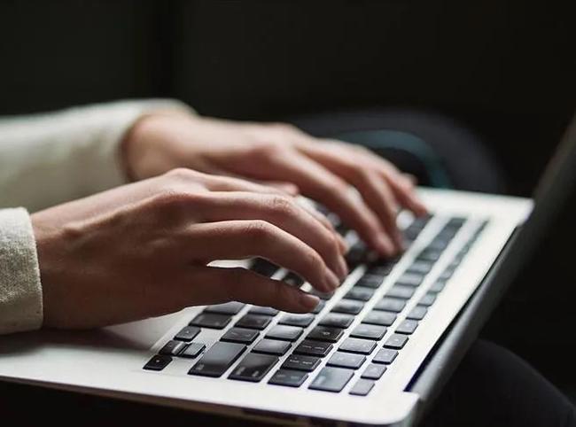 Information and communications sector extends growth streak to 10th quarter