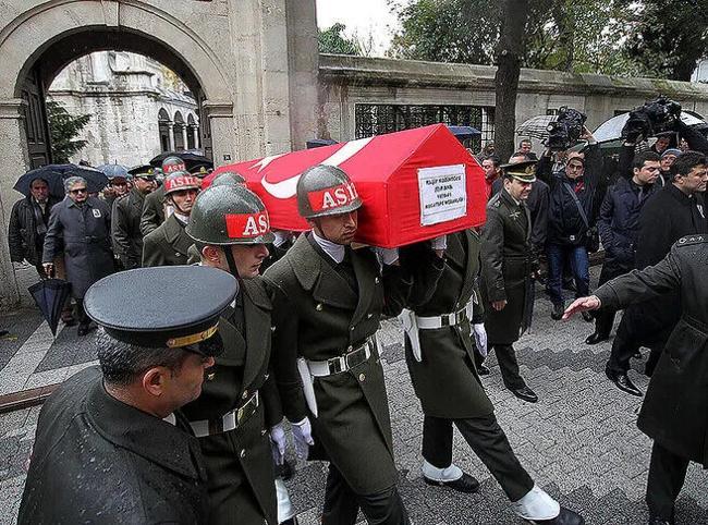 Prison staff detained over 2011 death of former intel official