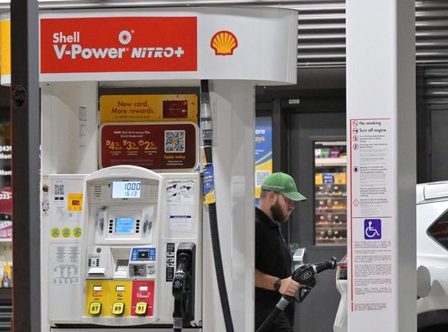 Higher crude prices fan inflation fears