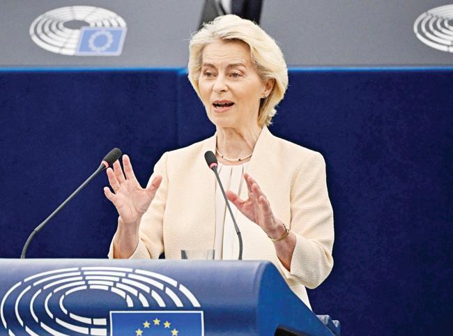 EU chief calls for NATO-like EU security mechanism