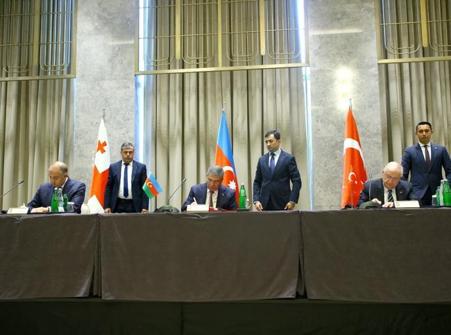 Türkiye hails peace efforts in South Caucasus