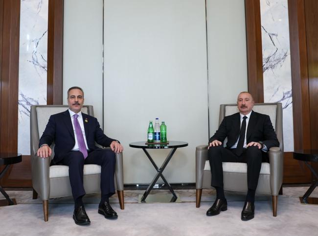 Fidan meets Aliyev at regional summit in Baku