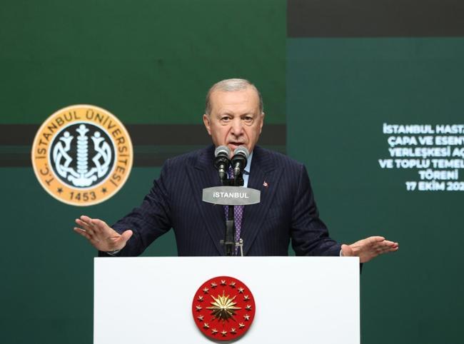 Erdoğan pledges to make Türkiye global health care hub