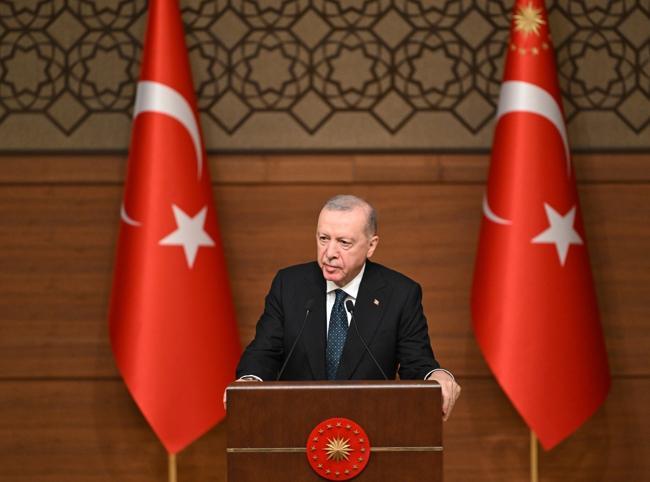 Erdoğan warns of regional crises, criticizes Israel over Syria
