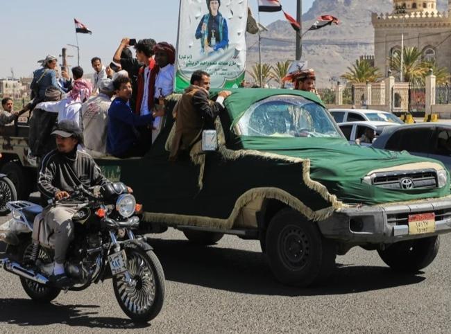 Houthis step up attacks in Yemen as camp strike toll rises