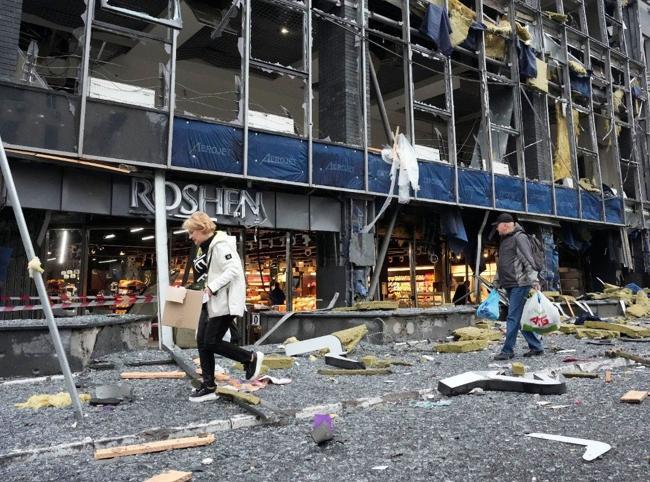 Kiev: Russian strikes show no change in Kremlin position