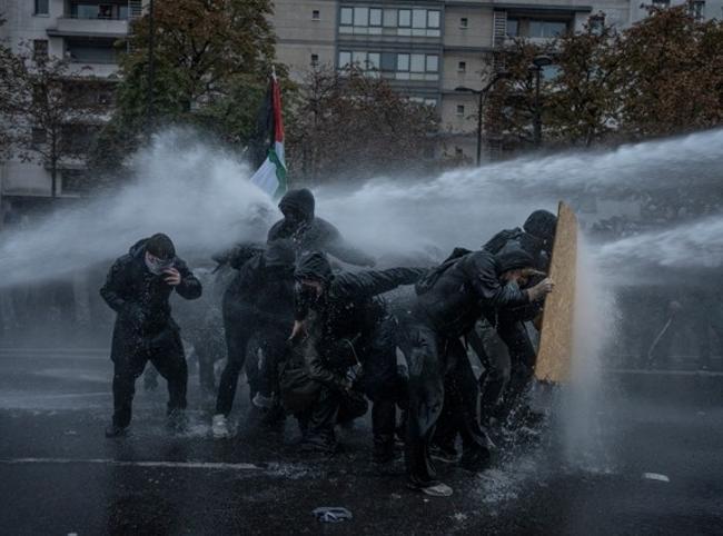Fresh clashes rock France as protesters march on