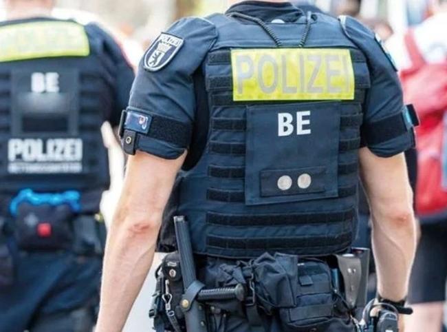 Berlin police consider transfers as Left Party seeks coalition