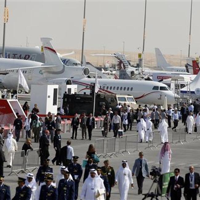 Aviation industry giants gather at Dubai Airshow 2013