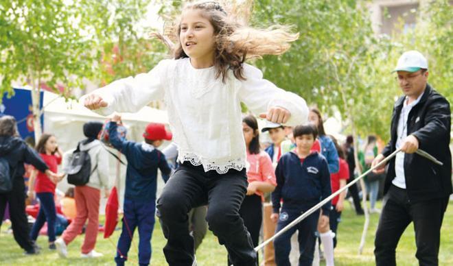 Okullarda oyun zamanı Okullarda oyun zamanı