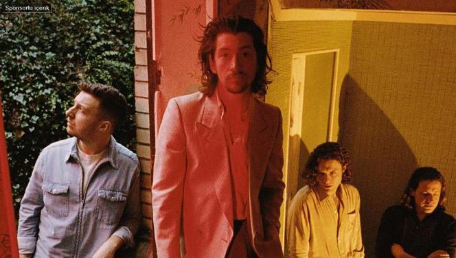 İstanbul konseri öncesinde Arctic Monkeys efsanesini 5 soruda keşfedin!
