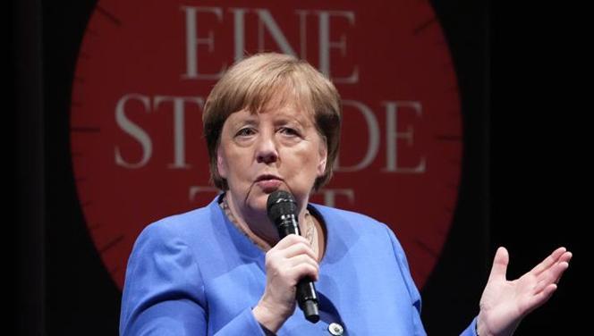 Korona raporu krizi: Merkel suçlamaları reddetti!