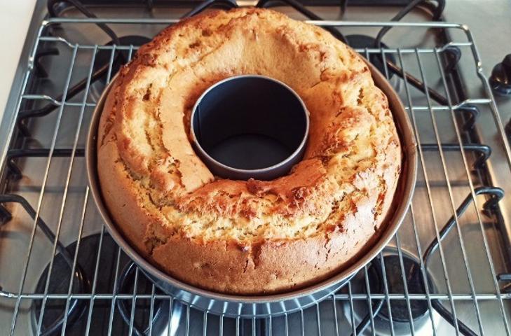 Sünger gibi kabaran kek yapmak için mutlaka deneyin! İşte puf puf kabaran kek tarifi püf noktaları...