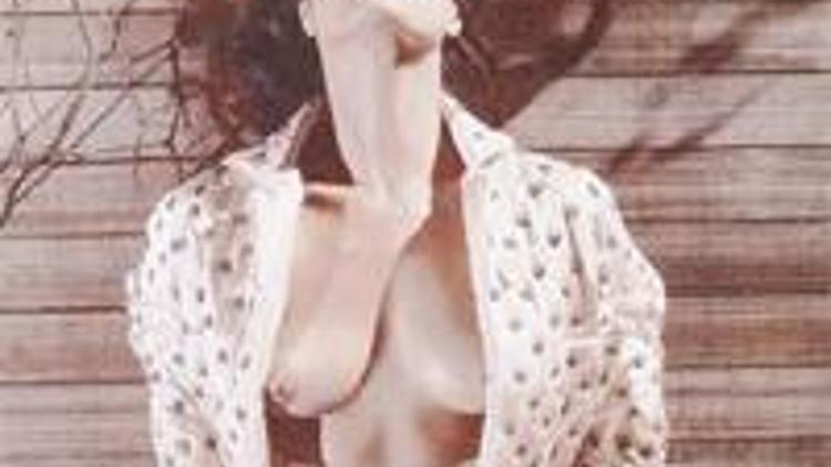 Eva Mendes’ten şaşırtan pozlar