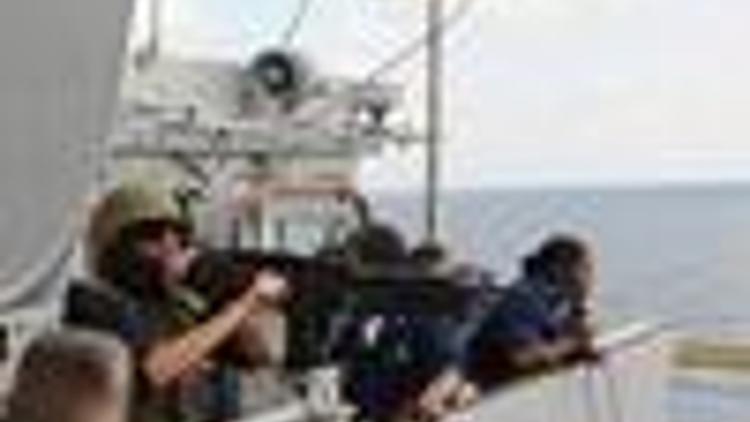 Turkish Navy takes command of Somalia anti-piracy force from US