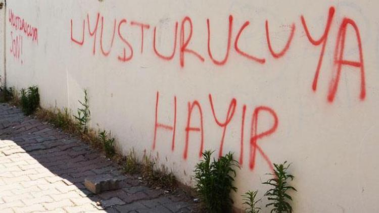 İstanbulun Kanalistanbul manzaralı uyuşturucu mahallesi