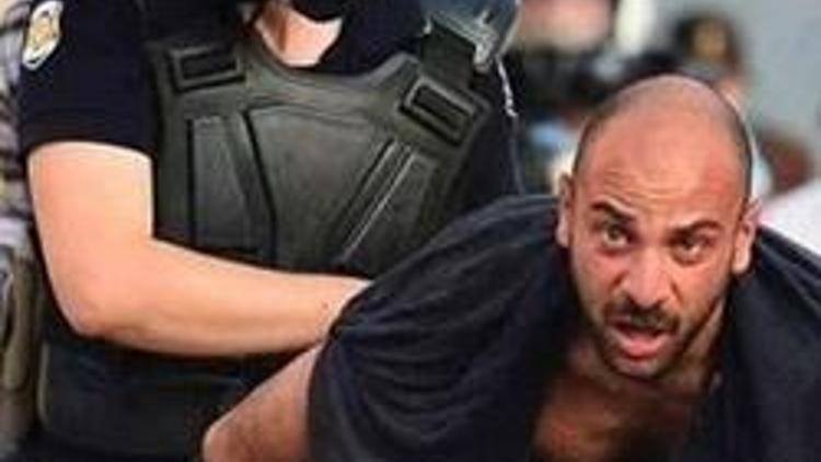 İtalyan fotoğrafçı serbest bırakıldı