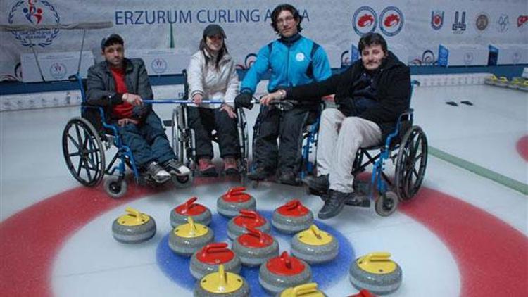 Curling Takımının tek engeli para