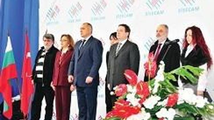Bulgaristan’da 5’inci fabrikayı açtı, 300 milyon doları gösterdi