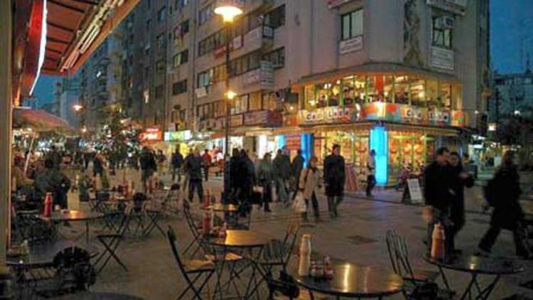 İzmirde işsizlik oranı yüksek çünkü...