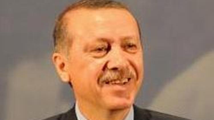 Başbakan Erdoğan dinleyicileri kahkahaya boğdu