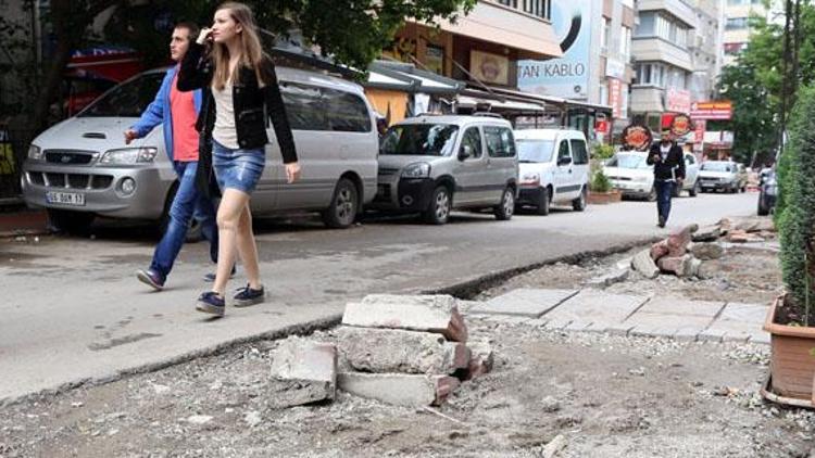 İki belediye bir kaldırım